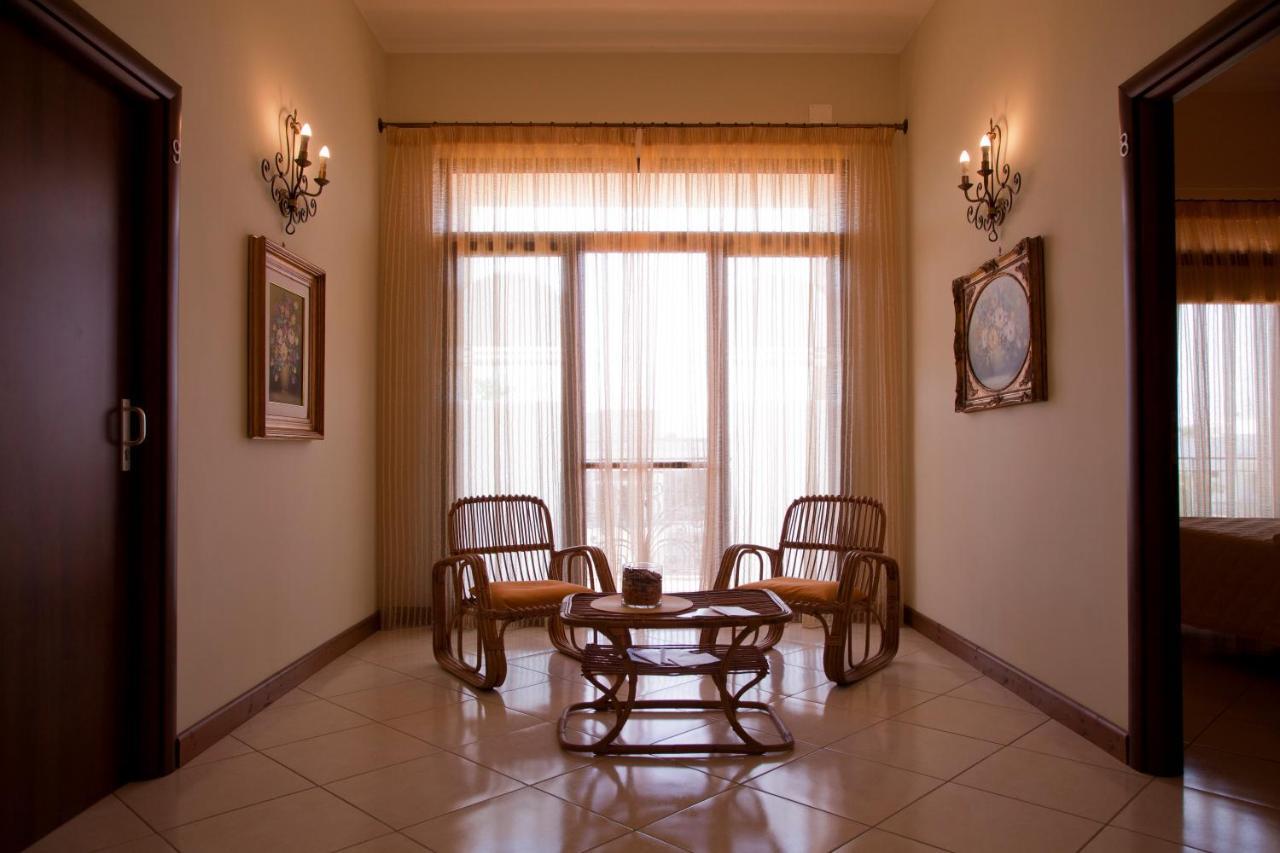 Kalinifta Residence การ์ปิญาโน ซาเลนติโน ภายนอก รูปภาพ